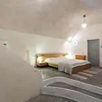 Andreas Cultural Cave House In Imerovigli, Santorini * Imerovigli (Santorini)