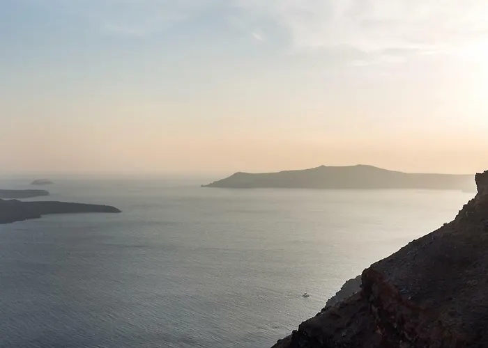 بيت للعطل Andreas Cultural Cave House In Imerovigli, Santorini إيميروفيغلي