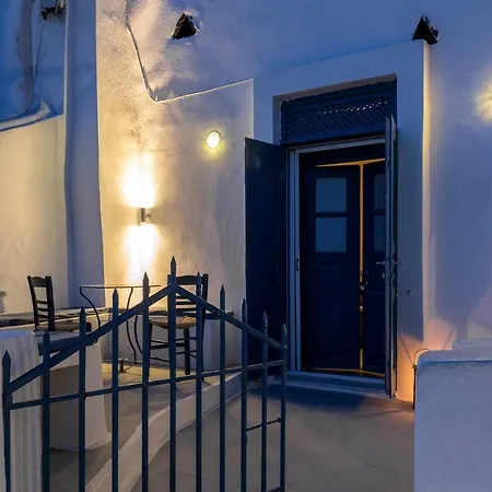 Nyaraló Andreas Cultural Cave House In Imerovigli, Santorini *