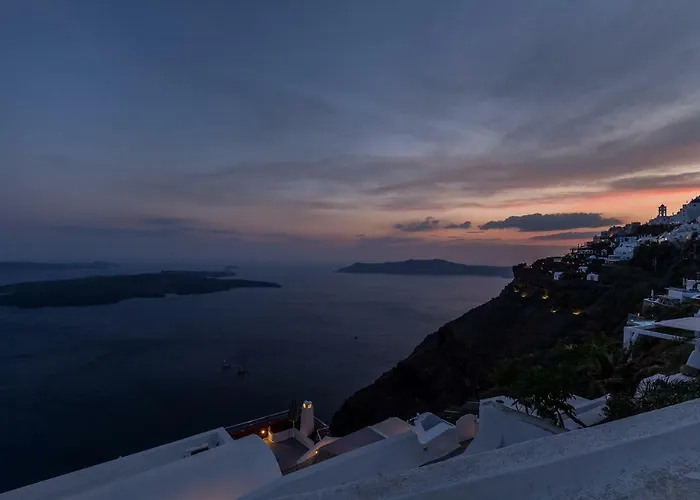 בית נופש Andreas Cultural Cave House In Imerovigli, Santorini אימרוביגלי