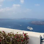 Andreas Cultural Cave House In Imerovigli, Santorini Имеровигли